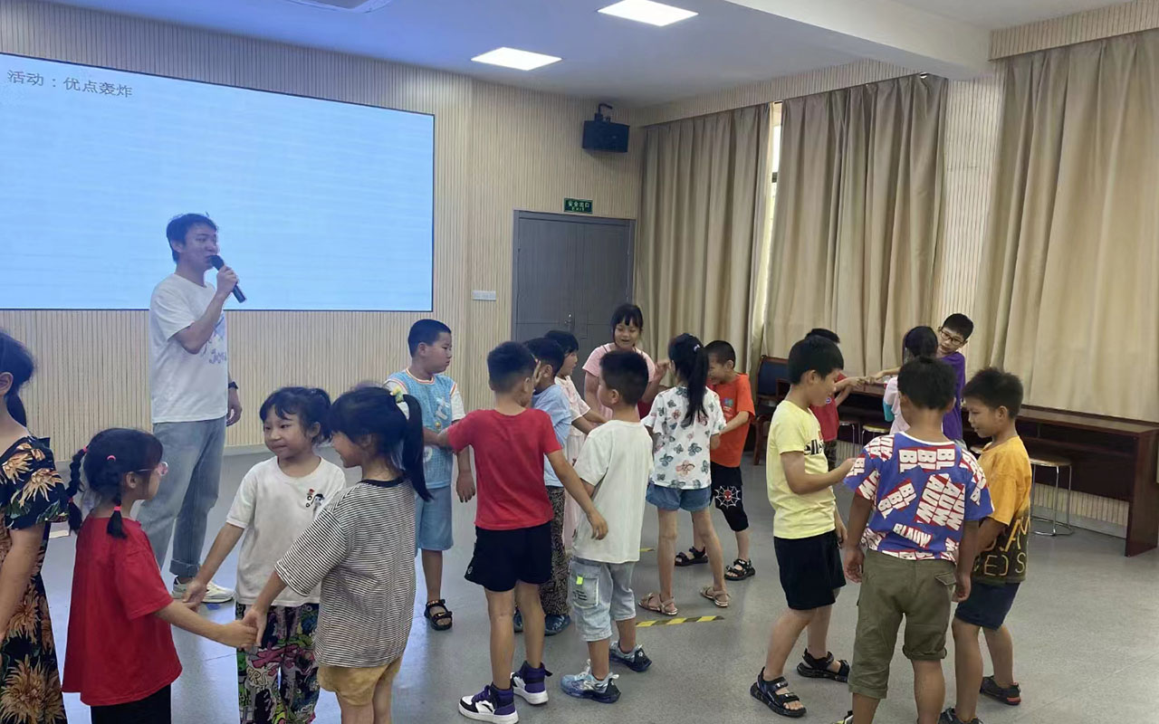 铜陵龙观乡中心学校